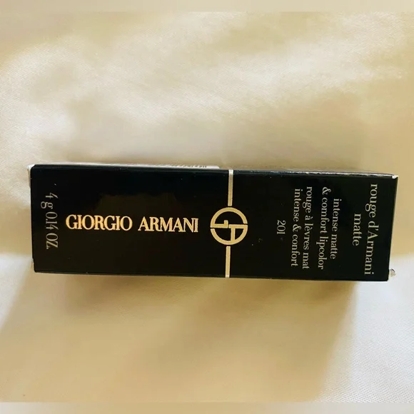 🖤 NEW Giorgio Armani  Never used Matte Lipstick 🖤 - Picture 2 of 5